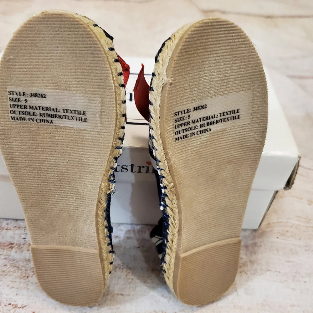 Hartstrings baby espadrilles sz 5 New